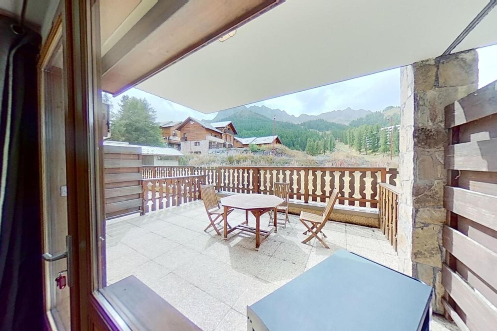 Casa-Amelie Terrace With View And Parking Apartment Вар Екстериор снимка