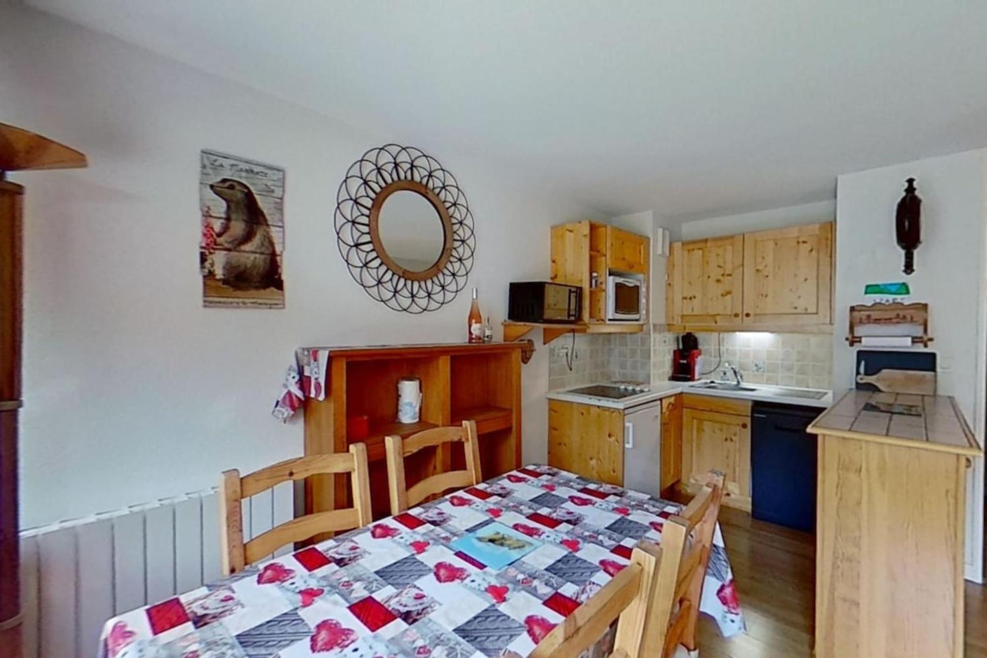 Casa-Amelie Terrace With View And Parking Apartment Вар Екстериор снимка