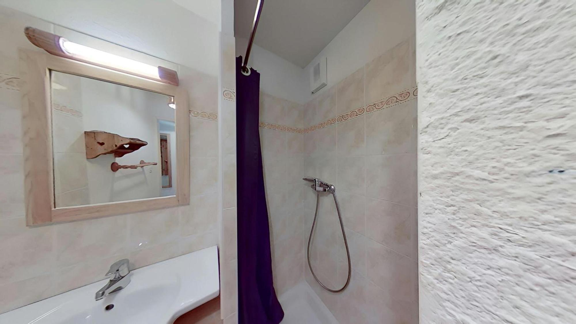 Casa-Amelie Terrace With View And Parking Apartment Вар Екстериор снимка
