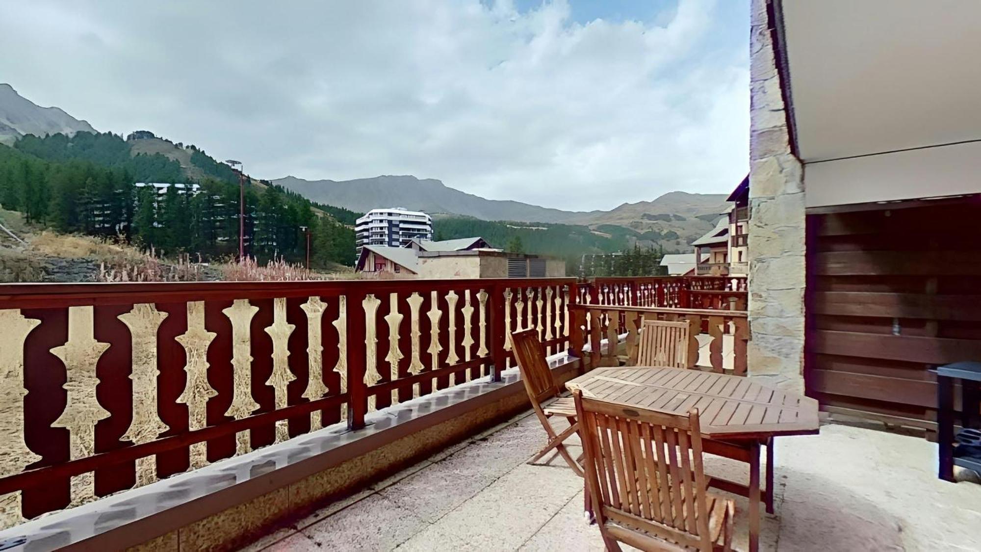 Casa-Amelie Terrace With View And Parking Apartment Вар Екстериор снимка