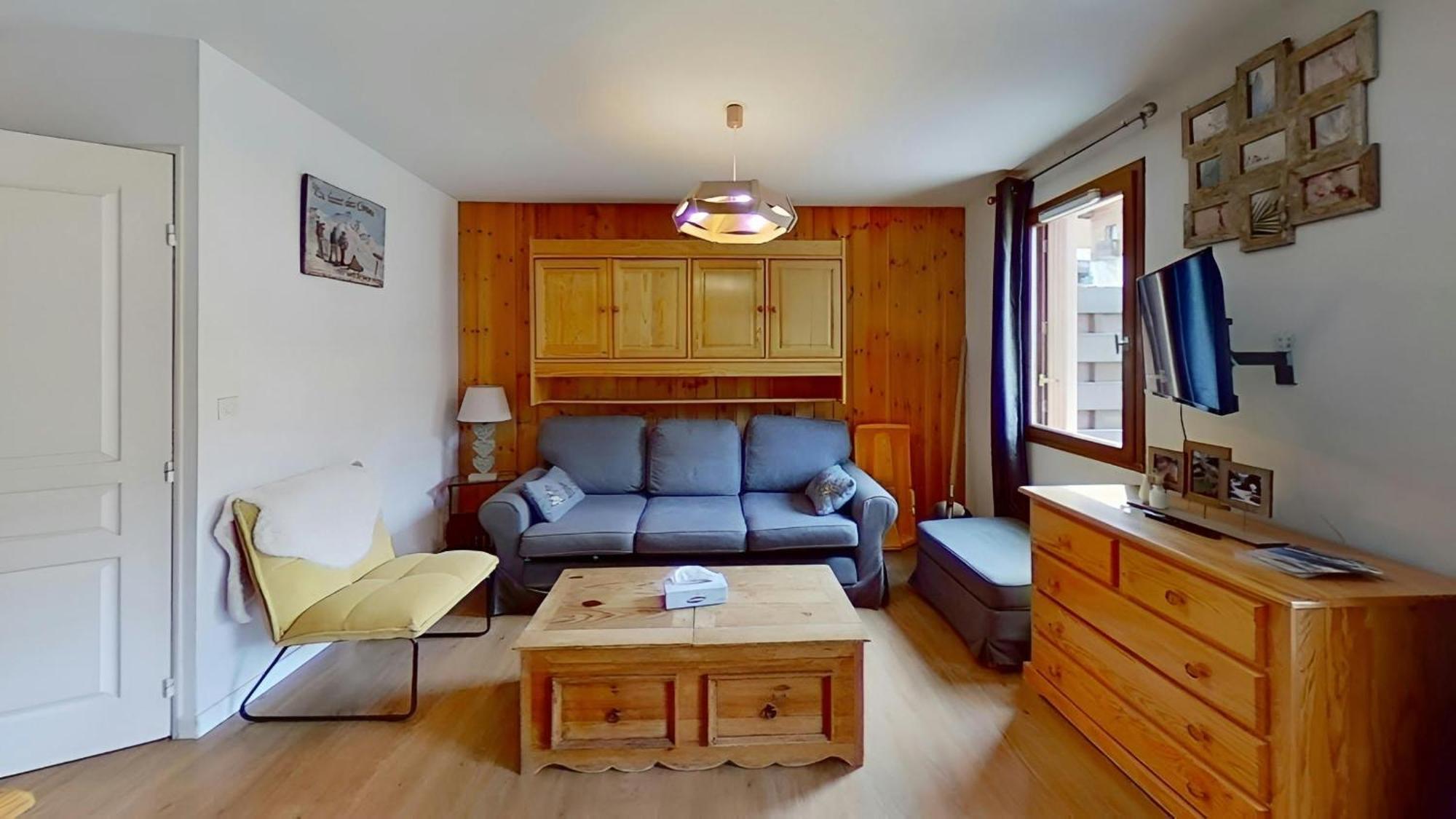 Casa-Amelie Terrace With View And Parking Apartment Вар Екстериор снимка